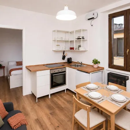 Apartamento Darsena Riverside Milão